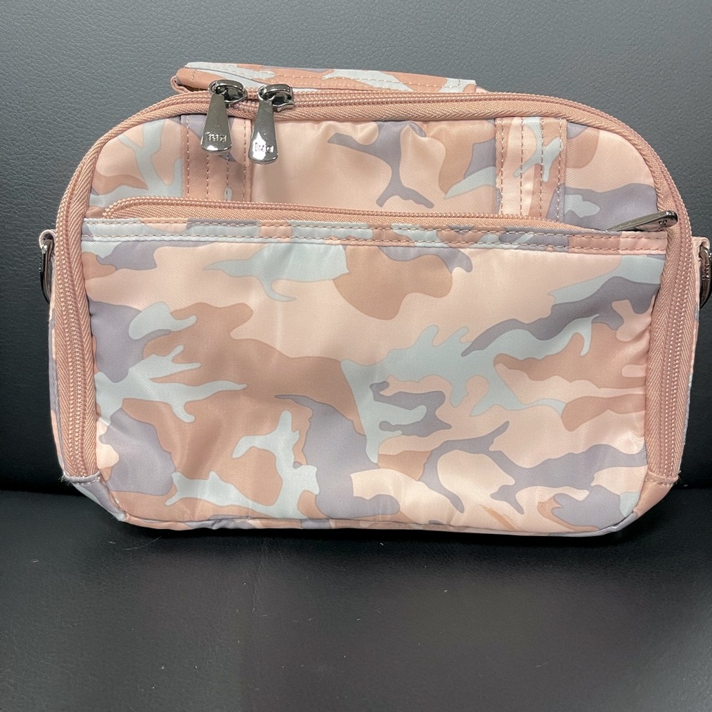 Lug Roundabout Xl Gem